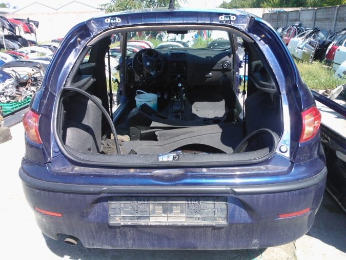 Alfa Romeo - 147 - 3 drzwi - (2000 - 2004) - Układ elektryczny / Skrzynka bezpieczników