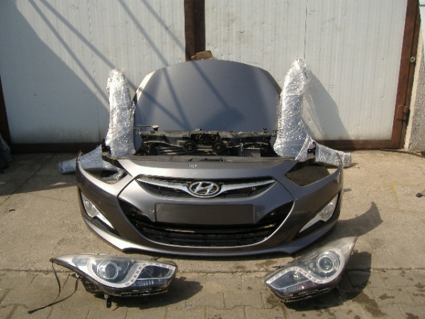 Hyundai - i40 -  Kombi - (2011-) - Oświetlenie / Lampa przednia lewa
