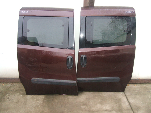 Fiat - Doblo - Cargo - (2010-) - Karoseria / Drzwi przesuwane prawe