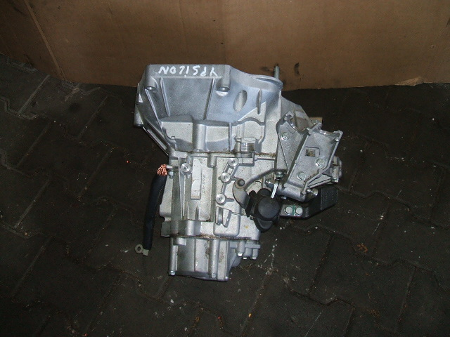Lancia - Ypsilon - (2011-) - Skrzynia / Ręczna  5-biegowa