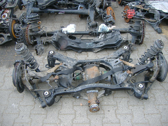 Subaru - Impreza - 4 drzwi - (2007 - 2011) - Zawieszenie / Kompletne przednie