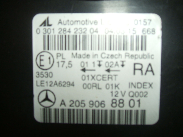 Mercedes-Benz - C-Klasa - W205 - (2014-) - Oświetlenie / Lampa przednia prawa